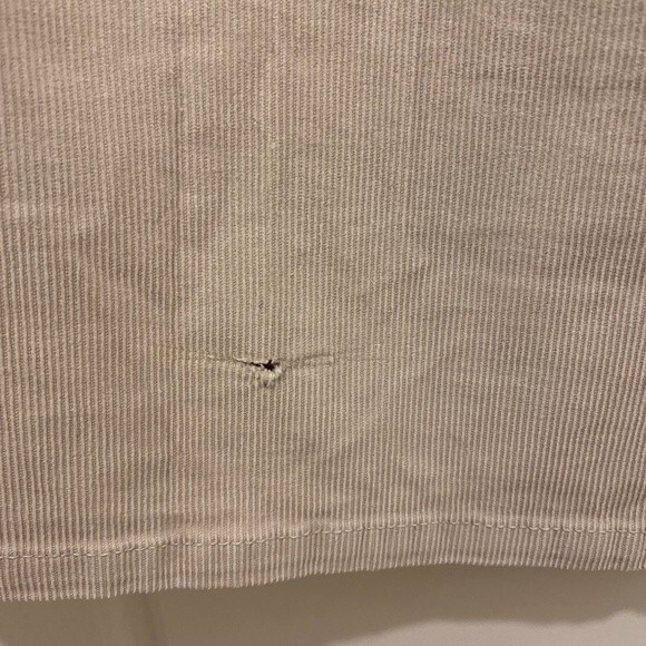 Gap Jeans Limited Edition Women's Corduroy Pants. Wide Leg. Color: Chalk. Size 8 - Picture 7 of 11